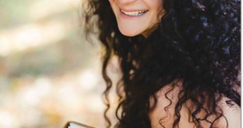 Meet Demet Divaroren